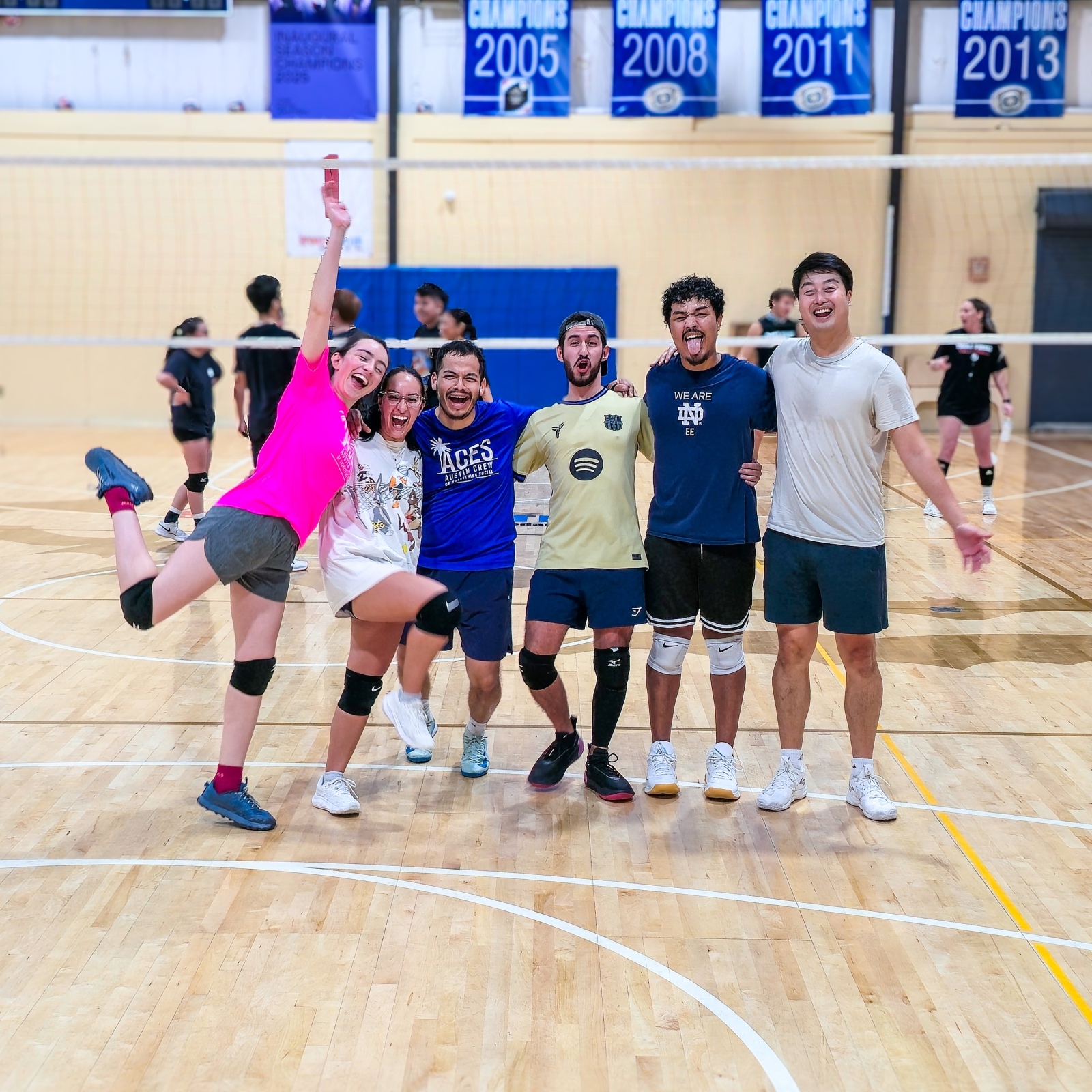 Team 6 (s)